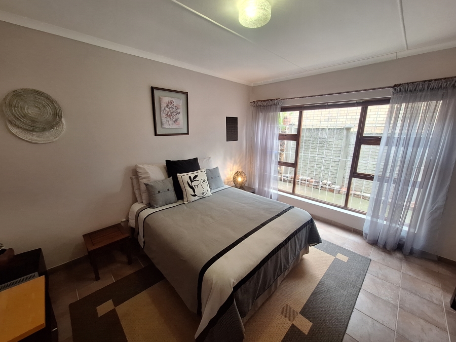 3 Bedroom Property for Sale in Wavecrest Eastern Cape
